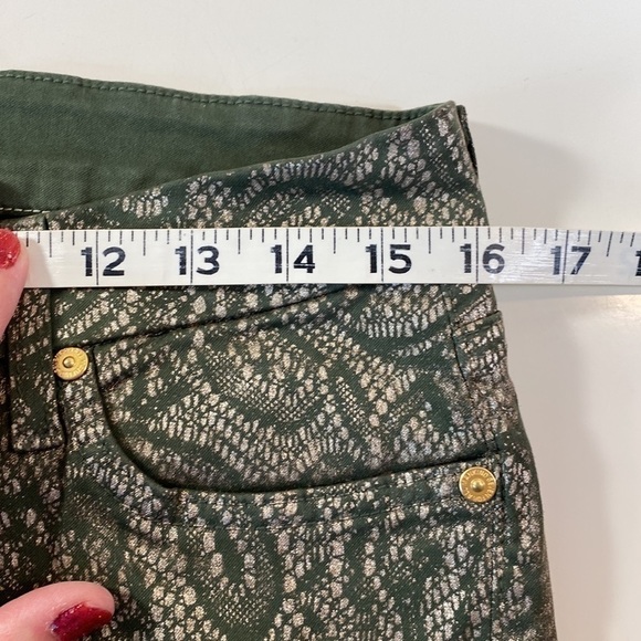 7 For All Mankind Green Gold Paisley Skinny Jeans Size 30 - Picture 8 of 10